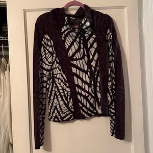 Stylish Purple and White Patterned Sweater